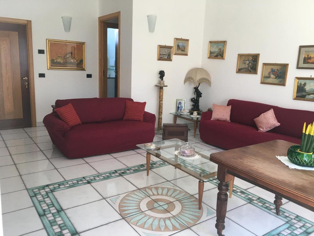 شقة Casa Della Regina أَجيرولا المظهر الخارجي الصورة