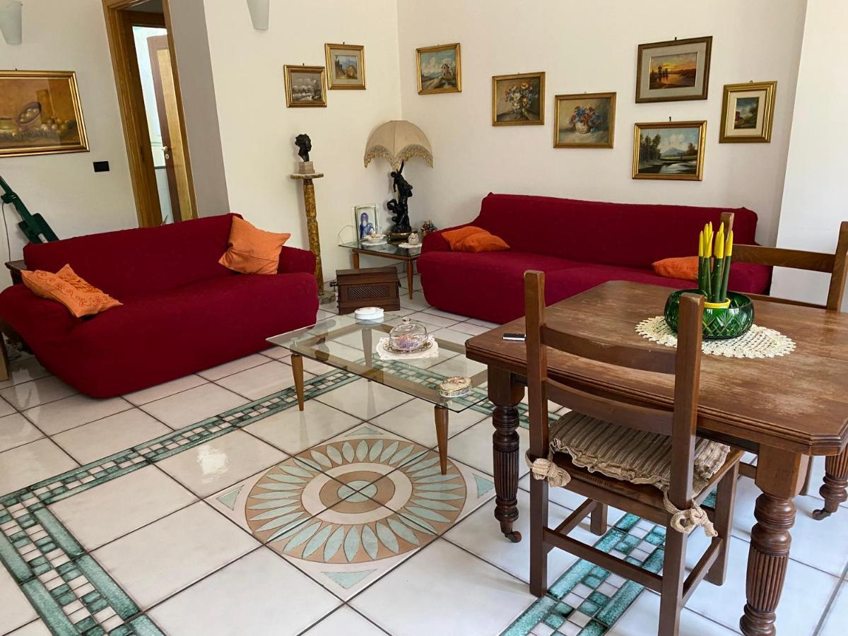 شقة Casa Della Regina أَجيرولا المظهر الخارجي الصورة